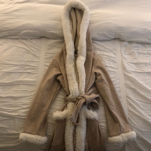 UGG Other - Ugg Duffled II Deluxe Faux Fur Trim Robe